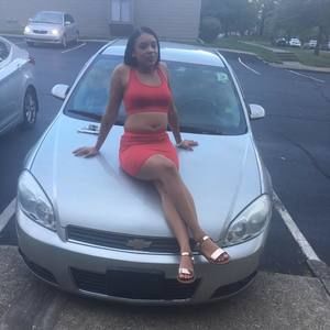 Meet your Posher, Sierra